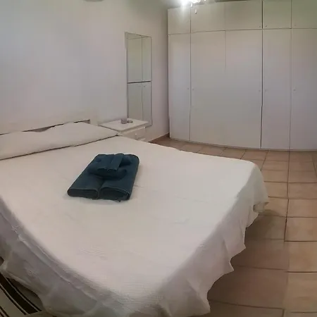 Edificio Marina Palace Apartment *